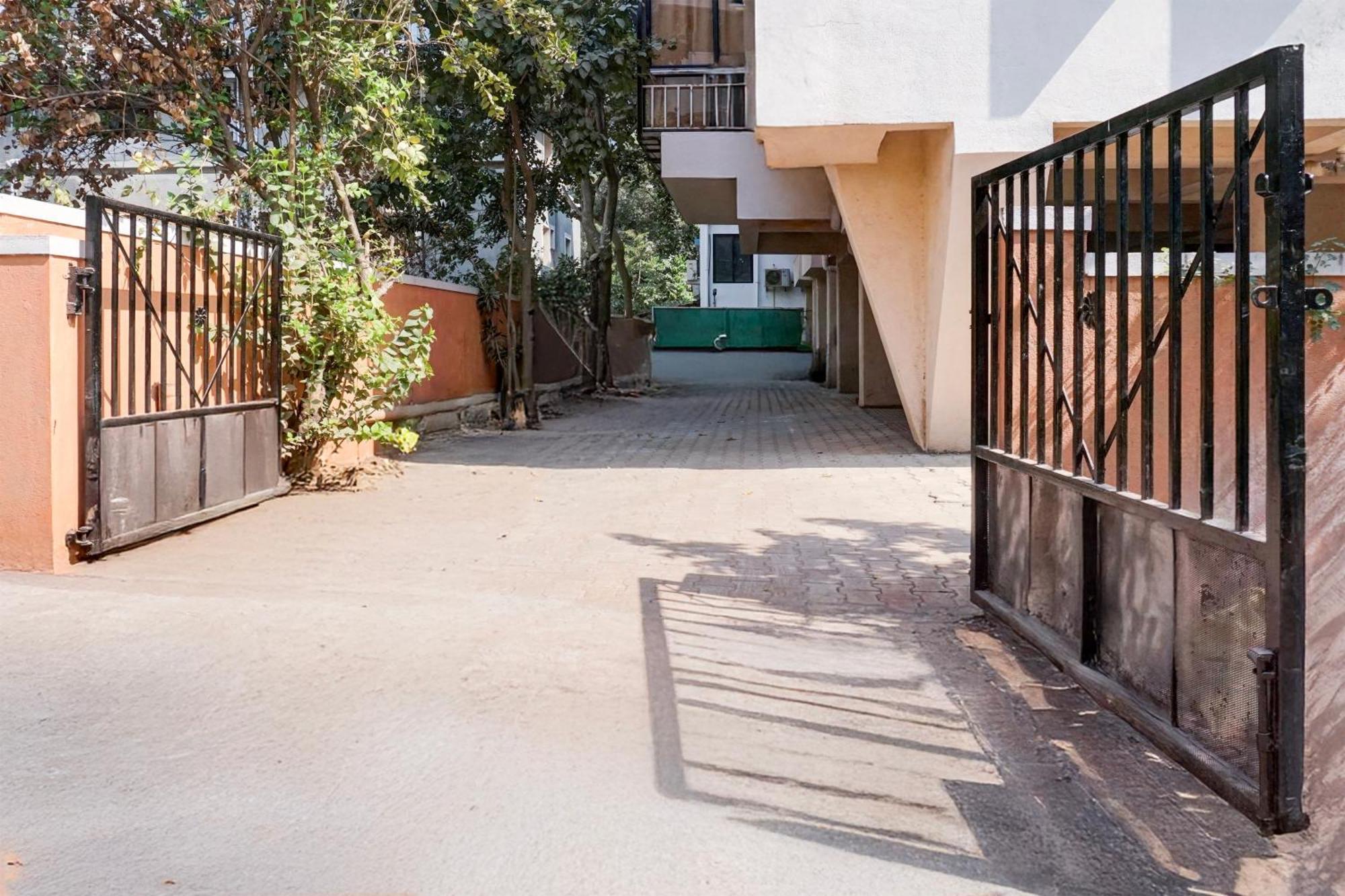 Super Collection O Veerbhadra Nagar Baner 호텔 Méribel Village 외부 사진